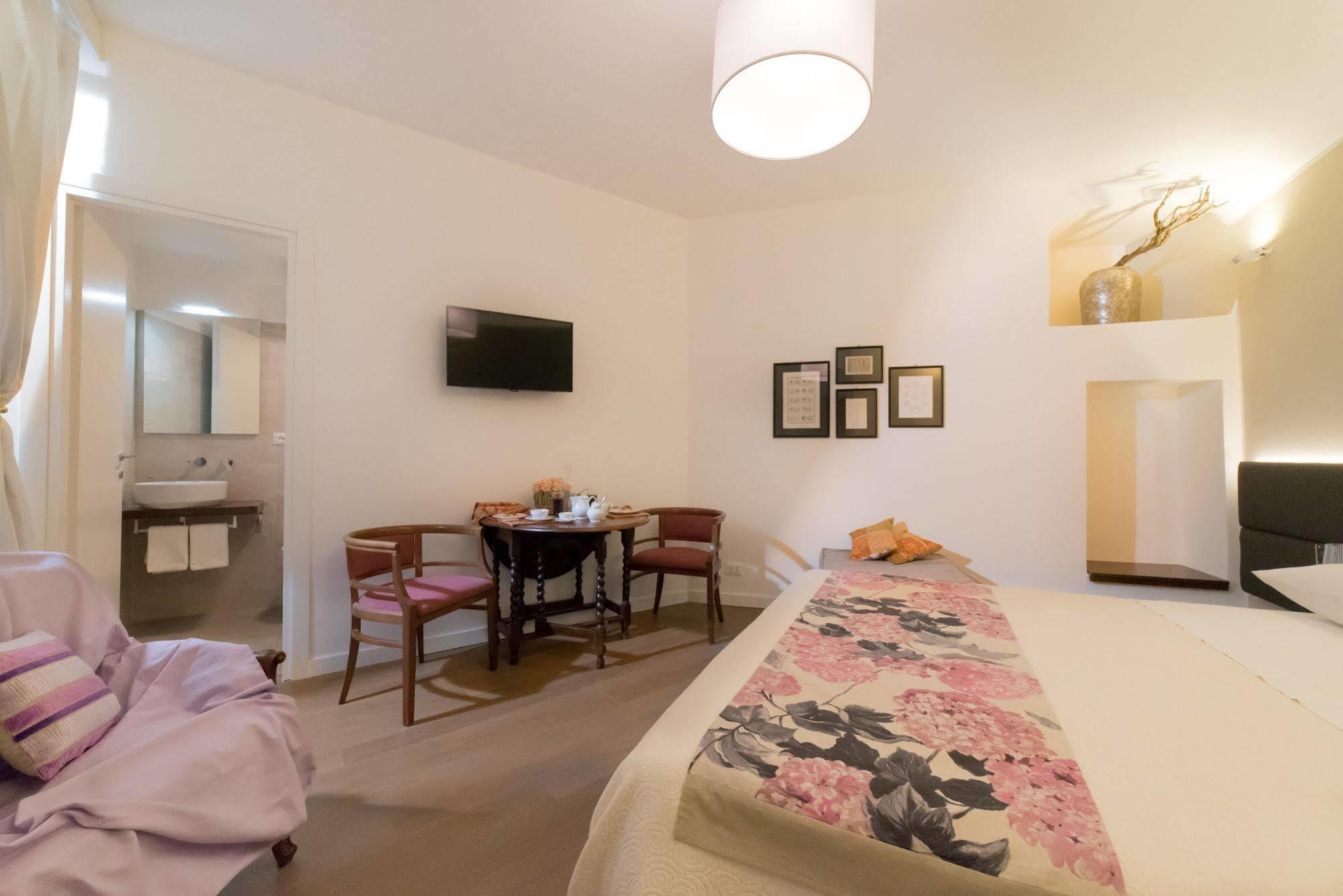 Bed and Breakfast Approdo Ripetta Рим Екстер'єр фото