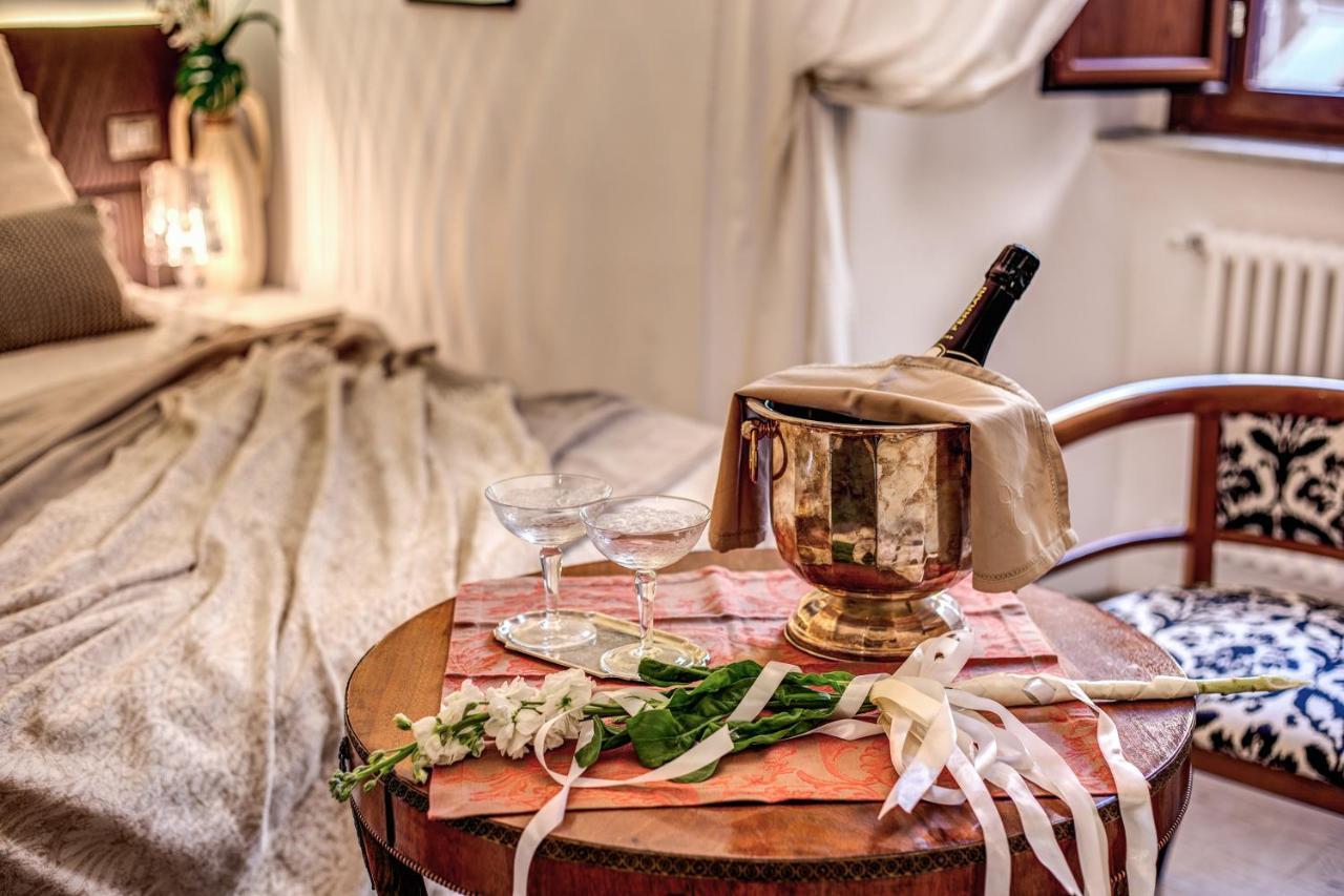 Bed and Breakfast Approdo Ripetta Рим Екстер'єр фото